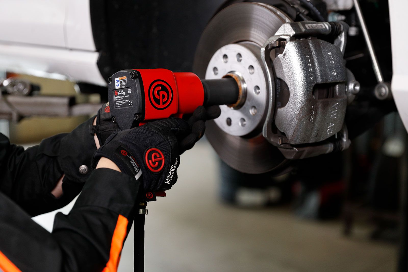 CP7762 Series - Impact Wrenches product photo