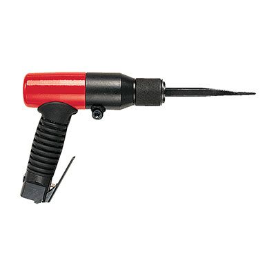 Pneumatic chipper outlet